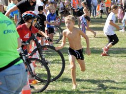 Family - &amp; Friends - Triathlon (2022)