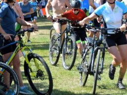 Family - &amp; Friends - Triathlon (2024)