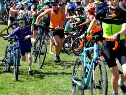 Family - &amp; Friends - Triathlon (2024)