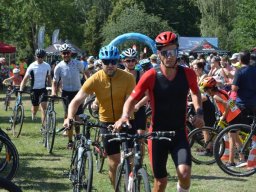 Family - &amp; Friends - Triathlon (2024)