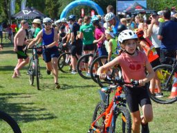 Family - &amp; Friends - Triathlon (2024)