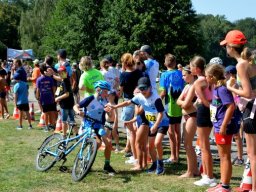 Family - &amp; Friends - Triathlon (2024)