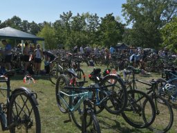 Family - &amp; Friends - Triathlon (2024)