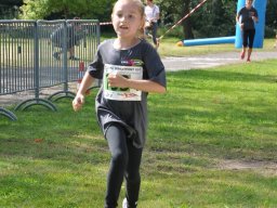 family-_and_friends_tria_2020_105_20220409_1521221671