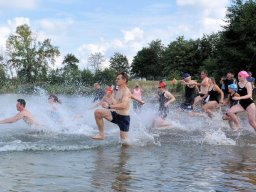 family-_and_friends_tria_2020_10_20220409_1358009308