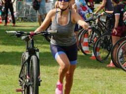 family-_and_friends_tria_2020_137_20220409_1434610648