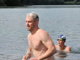 family-_and_friends_tria_2020_23_20220409_1126118560