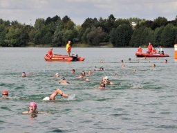 family-_and_friends_tria_2020_28_20220409_1821428208