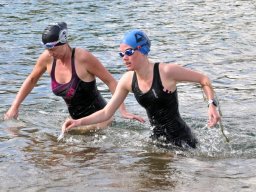 family-_and_friends_tria_2020_31_20220409_1860025508