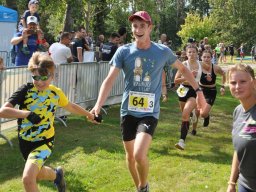 family-_and_friends_tria_2020_65_20220409_1245926286