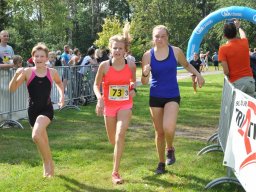 family-_and_friends_tria_2020_89_20220409_1996953968